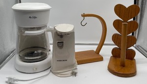 lot 156 image: Coffee Maker and Electric Can Opener