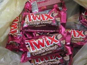 12- 1.36 oz Twix Cookie Dough...