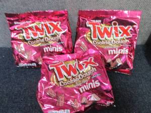 3- 7.7 oz Twix Cookie Dough Minis...