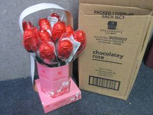 16 ct Chocolate Rose Bouquet Best D...