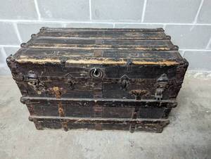 Old Luggage Steamer Trunk