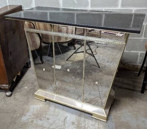 Mirrored Bar Serving Buffet