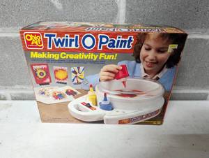 Twirl-a-Paint