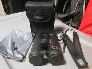(R) Bushnell Legend M Series 10x42 ...
