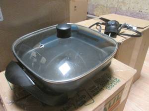 (R) Black & Decker Electric Skillet...