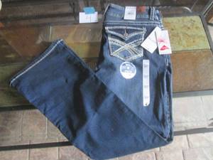 (G) Pair of WallFlower Jeans New wi...