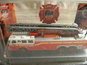 MAN CAVE DEALER - LIFELONG DIECAST FIRE / EMERGENCY COLLECTIBLES