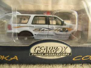 GEARBOX POLICE INTERCEPTORS 143 SCALE DIE CAST FORD EXPEDITION ANOKA COUNTY SHERIFF - IN BOX - GREAT PIECE - SEE PICTURES