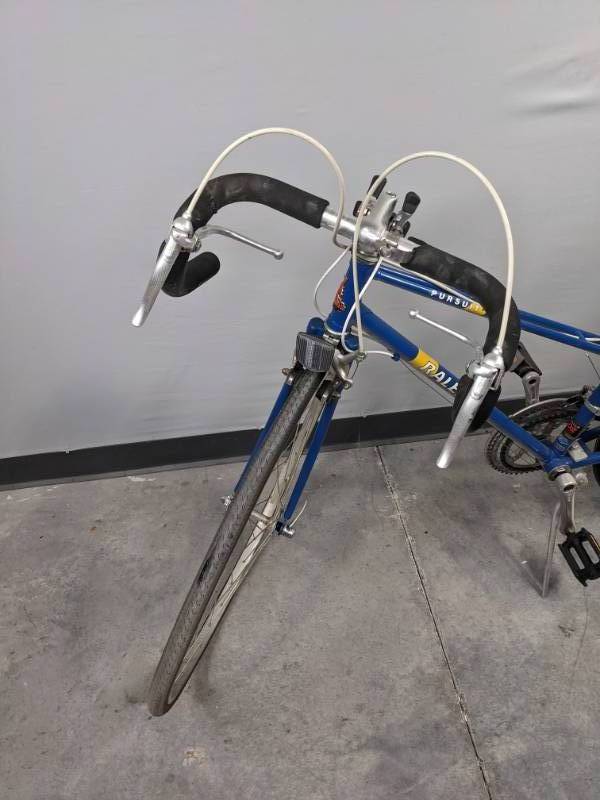 lot 36B image: Womens Raleigh Pursuit 502 12-Speed Road Bike M