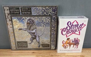 lot 74 image: New Games Star Crossed & The Rolling Stones Bridges to Babylon 500 piece Puzzle F