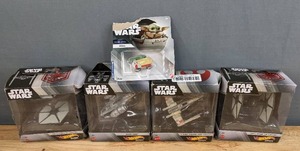 lot 53 image: New Disney Hot Wheels Star Wars Figurines (5) F