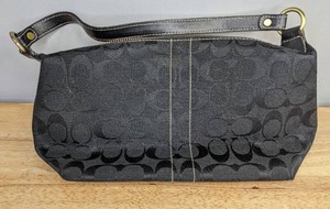 lot 93A image: Beautiful Coach Purse, Black R