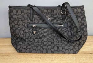 lot 79B image: Beautiful Coach Purse, GreyBlack R
