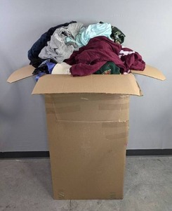 lot 95B image: Resellers Dream 46 Tall Wardrobe Box of Womens Pre-Owned Clothing and Accessories R