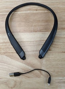 lot 57B image: LG TONE Platinum  Bluetooth Wireless Stereo Headset - Black R