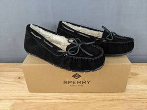 lot 136 image: Black Sperry Womens Junior Trapper Size 8 N