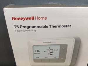 lot 18A image: Brand New Honeywell Home T5 7-Day Programmable Thermostat with Digital Backlit Display I