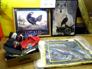 KK Vintage Pictures, Hats and other Collectables