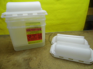 PP-Sharp Safety Containers