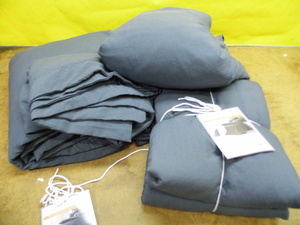 II King Size Duvet and Pillow Shams