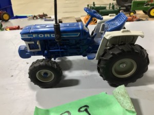 116 scale ford 1710 Ertl diecast