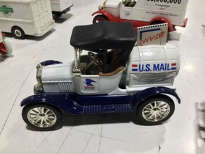 5 Ertl diecast banks