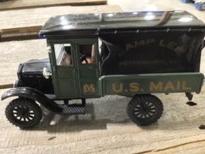 2 MILITARY DELIVERY TRUCKS DIECASTS EXCELLENT LOT ONE IS A SCALE MODEL