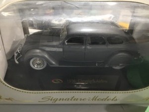 3 SIGNATURE SERIES MODELS VERY UNIQUE CARS AND AMBULANCE