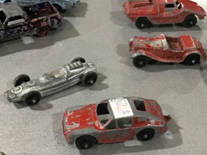 LG LOT OF TOOTSIE TOY MIDGETS PRESSED STEEL CARS AND TRUCKS