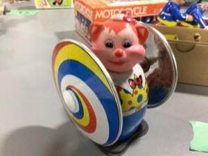 WIND UP TOYS
