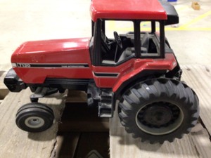 116 CASE IH 712