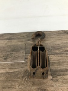 lot 17 image: Large Vintage Cast Iron Pulley