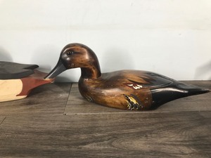 lot 203 image: 3 Ducks Carved out of Wood