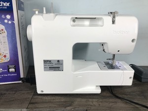 lot 206 image: Brother JX2517 Sewing Machine with Original Box