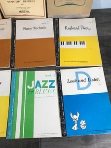 lot 221 image: 15 - Vintage Music Books - Appears to be Books on Playing Piano