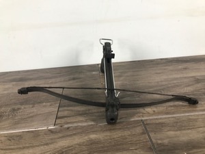 lot 223 image: Mini Pistol Crossbow with Pack of Arrows