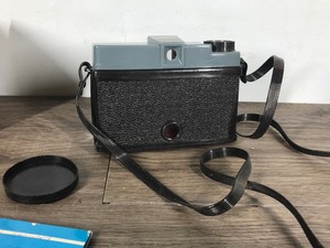 lot 416 image: Vintage Stellar Camera with box and manual