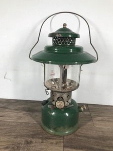 lot 453 image: Vintage Coleman Lantern Model 228E