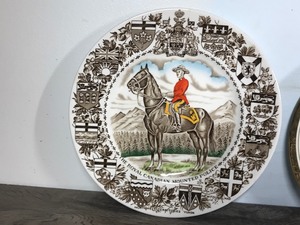lot 475 image: Lot of 5 Collectors Plates