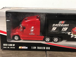 lot 484 image: 2005 Nascar Winners Circle Kasey Kahne #9 & Jeremy Mayfield #19 Dodge Trailer Rig 164 scale die cast