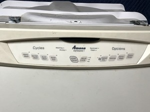 lot 9 image: Amana SofSound 1 Dishwasher