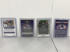 lot 394 image: 4 - Randy Moss Collectible Football Cards