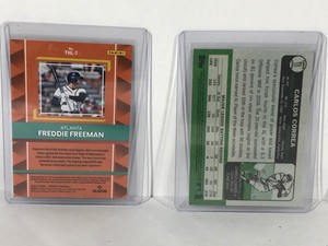 lot 374 image: 2 - Collectible Baseball Cards
