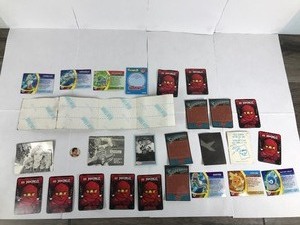lot 370 image: Lot of Random Collectible Cards