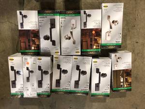 lot 49 image: Lot of Assorted Defiant Entry Door Handle Various Models and Conditions   Customer Returns See Pictures
