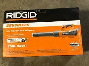 RIDGID 18V Brushless 130 MPH 510 CFM Cordless Battery Leaf Blower (Tool Only)   Customer Returns See Pictures