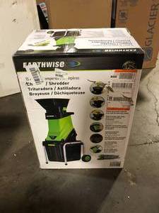 Earthwise 1.25 in. 15 Amp Electric Corded Chipper Shredder Customer Returns See Pictures