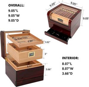 lot 4 image: Kavine Cigar Humidor