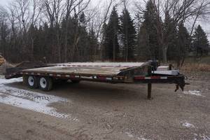2003 Felling Model FT-12 18  5 Dovetail Tandem Axle Deck Over Equipment Trailer