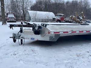 2022 EBY 24 Aluminum Tandem Axle Deck Over Equipment Trailer